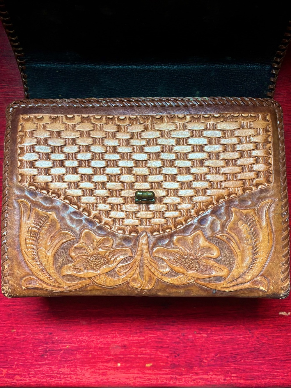 VINTAGE 1950s — Hand-Tooled Floral Leather Satchel Purse - Picture 2 of 6